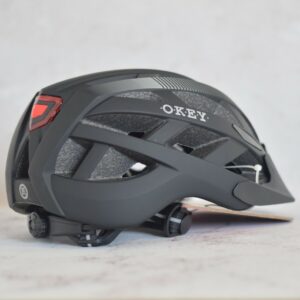 Casco Okey Inmold con Luz Recargable